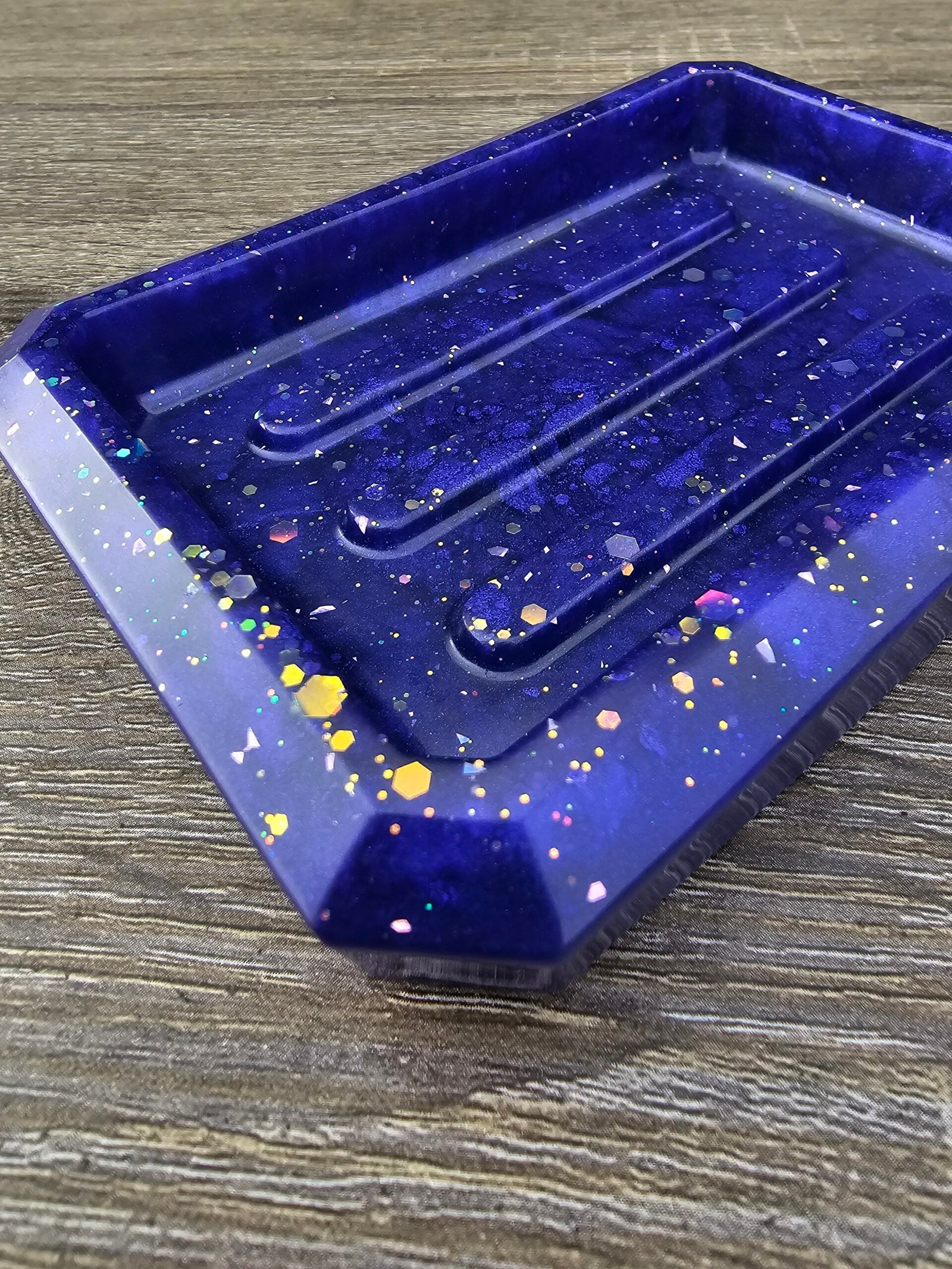 Resin Mica & Glitter Soap Tray, Dark Purple - Image 4